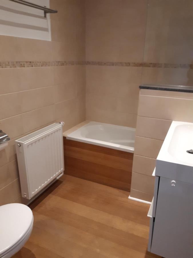 Maison Cosy Au Centre De Nivelles - Videosurveillance Exterieure Exteriör bild